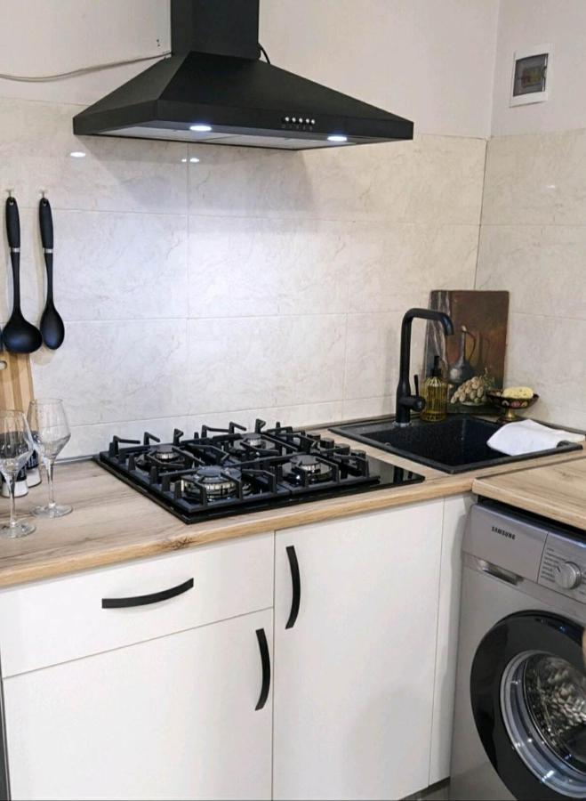 Old Town-Booking Apartment Tbilisi Exterior foto